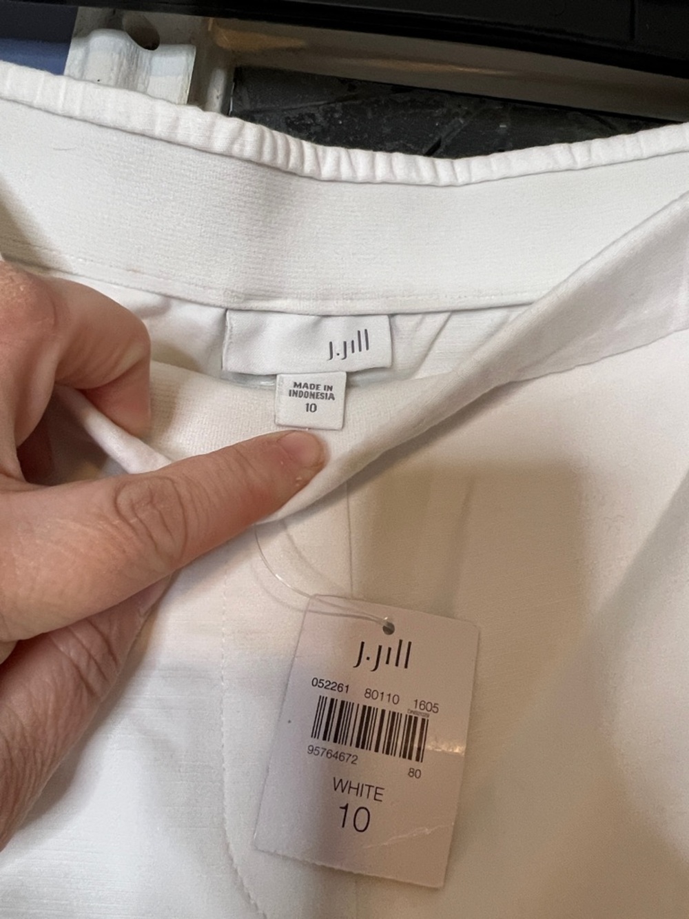 J Jill 10 White Straight-Leg Pants NWT - Picture 2 of 3